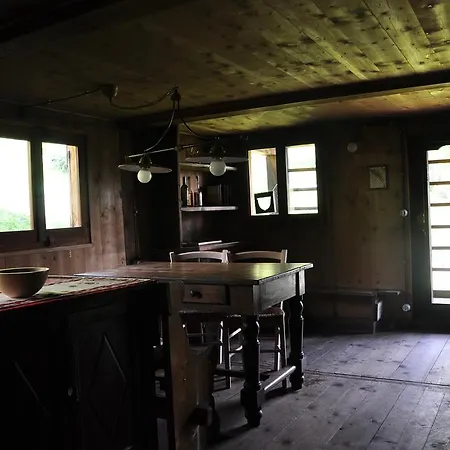 Baita Prato Della Croce