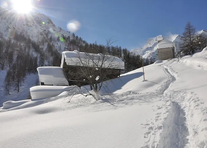 Baita Prato Della Croce Pensión *